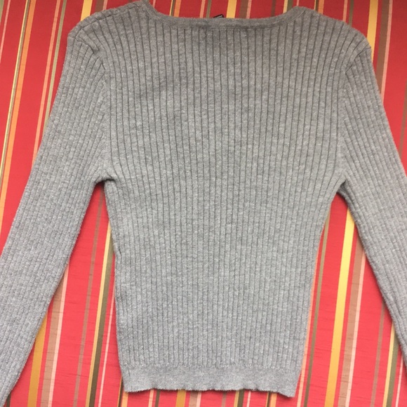 Forever 21 Long Sleeve Crop Top - Picture 8 of 10